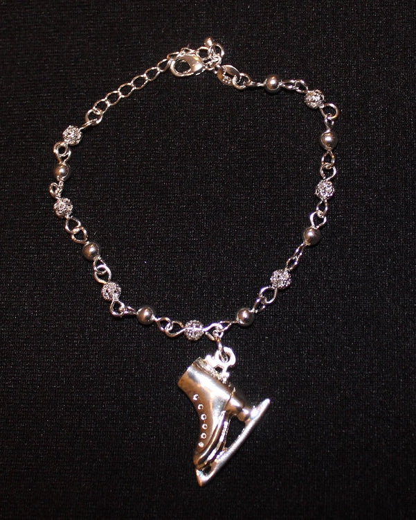 Bracelet with skate sharm