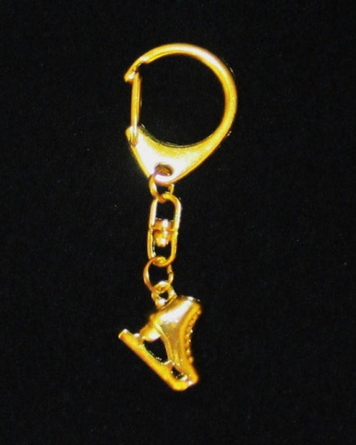 Key chain with "Skate"